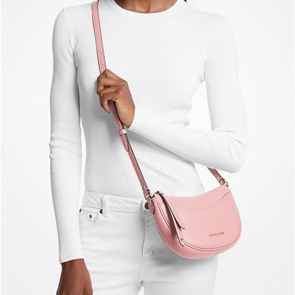 BNWT  Michael Kors Baby Pink Crossbody – 100% Leather & Sealed! - Picture 2 of 9